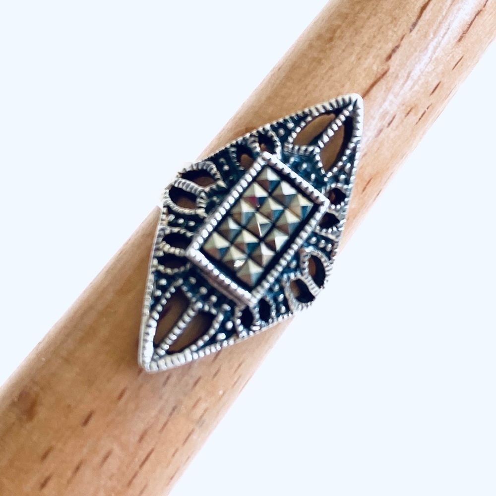 925 Sterling Silver Ring Marcasite Vintage Size 5